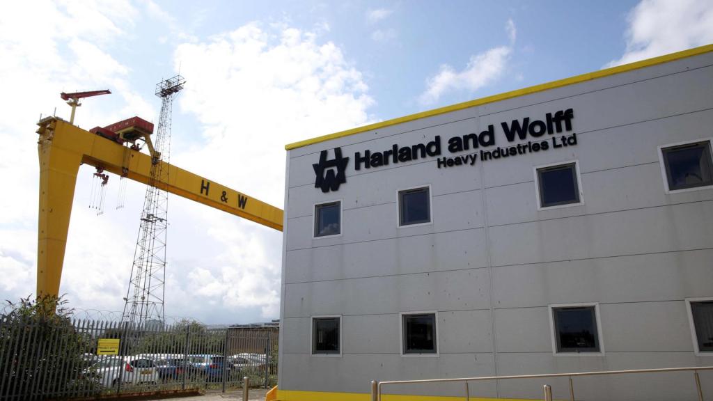 Il governo britannico affonda il cantiere navale  Harland and Wolff di&nbsp;Belfast