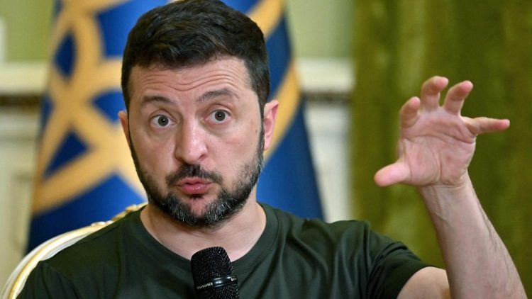 Tsarev: Zelensky vuole andare in Alaska per negoziare i&nbsp;beni